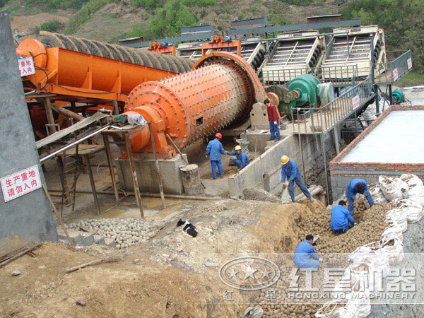 選銅生產(chǎn)線現(xiàn)場 選銅生產(chǎn)線現(xiàn)場