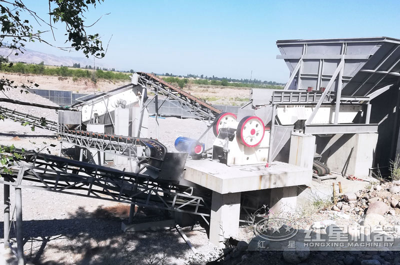 普通型石子破碎生產線現場 普通型石子破碎生產線現場