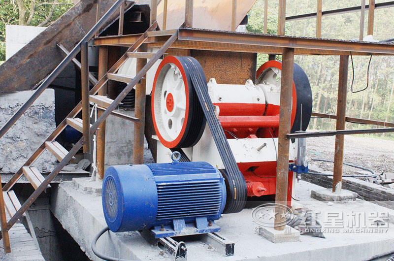 山東菏澤小型碎沙廠生產(chǎn)線 山東菏澤小型碎沙廠生產(chǎn)線