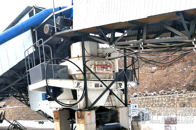 制砂機作業(yè)現場圖 制砂機作業(yè)現場圖