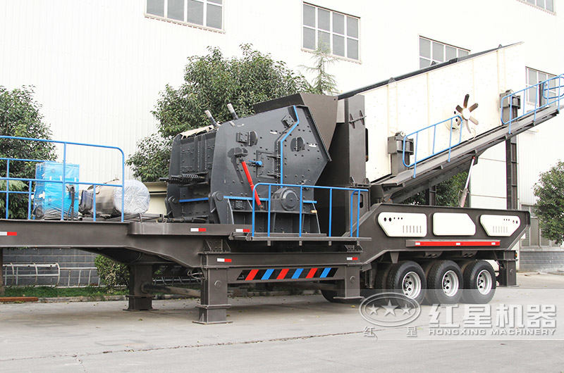 移動反擊式破碎機(jī) 移動反擊式破碎機(jī)