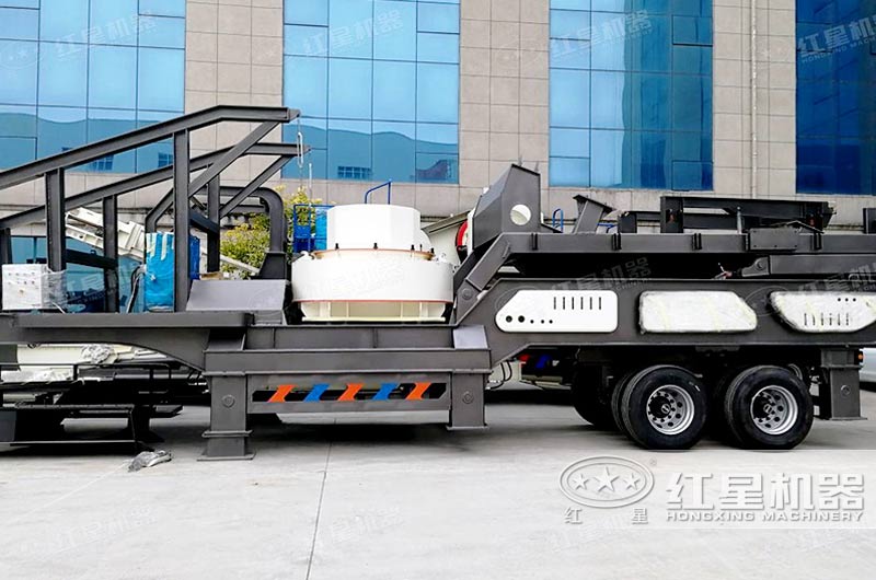 移動沖擊式破碎機(jī) 移動沖擊式破碎機(jī)