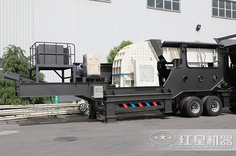 移動(dòng)重錘式碎石機(jī)圖片 移動(dòng)重錘式碎石機(jī)圖片