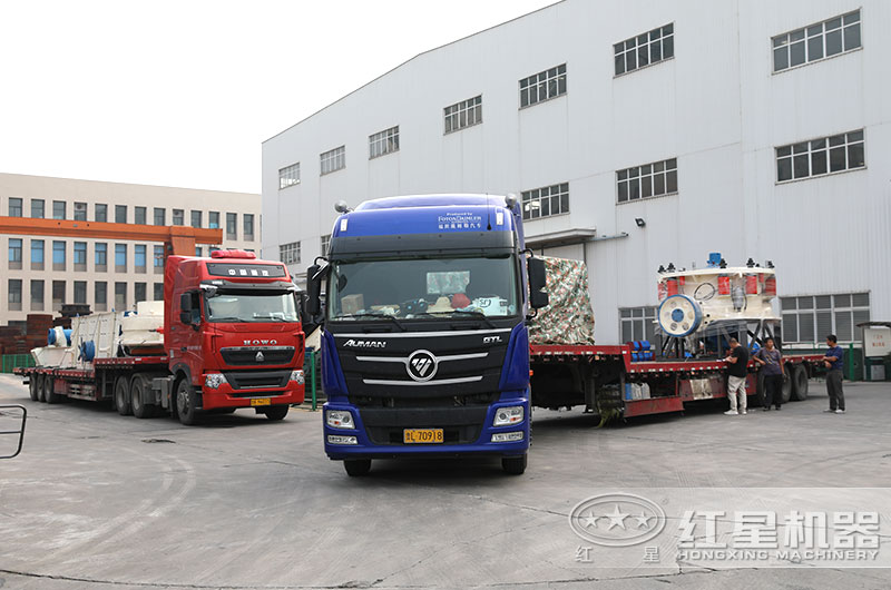 hp500圓錐破碎機設備發往客戶現場 hp500圓錐破碎機設備發往客戶現場