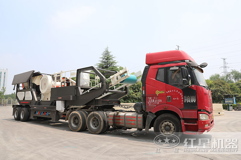 建筑廢料粉碎機(jī)直接開(kāi)往客戶(hù)現(xiàn)場(chǎng) 建筑廢料粉碎機(jī)直接開(kāi)往客戶(hù)現(xiàn)場(chǎng)