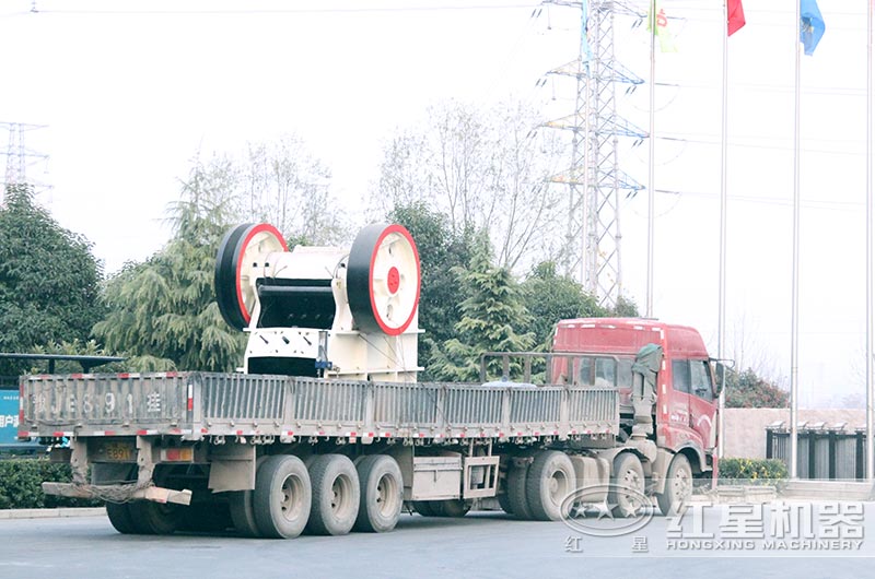 時產(chǎn)1000噸大型破碎機設(shè)備發(fā)貨 時產(chǎn)1000噸大型破碎機設(shè)備發(fā)貨