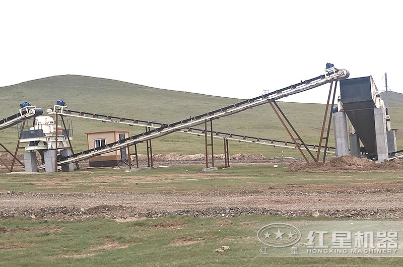 沖擊式制砂機(jī)工作現(xiàn)場(chǎng)圖 沖擊式制砂機(jī)工作現(xiàn)場(chǎng)圖