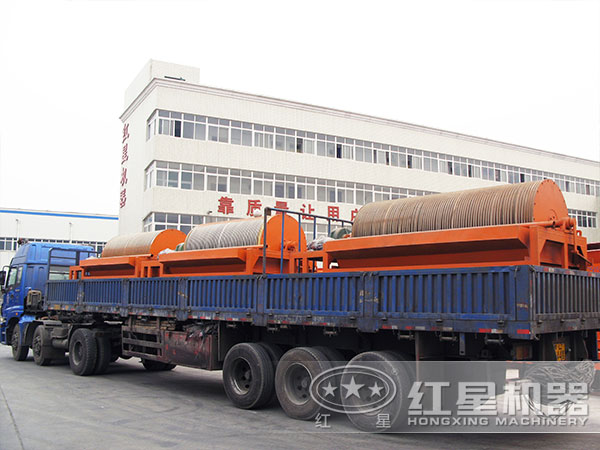 赤鐵礦磁選機設備發(fā)貨圖 赤鐵礦磁選機設備發(fā)貨圖