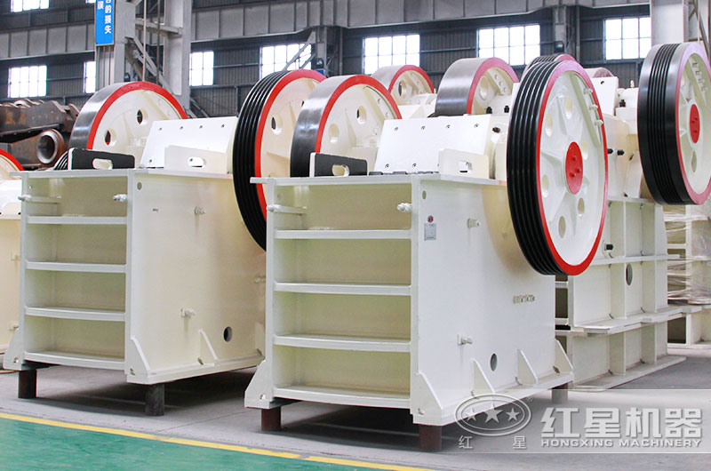 玄武巖顎式破碎機圖片 玄武巖顎式破碎機圖片