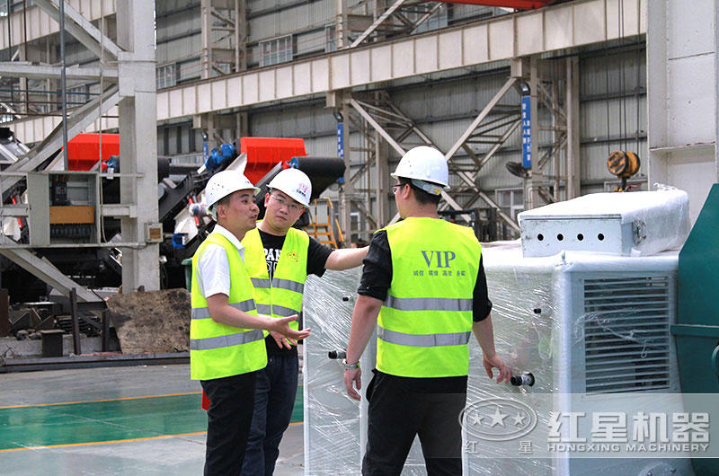 客戶到車(chē)間實(shí)地參觀 客戶到車(chē)間實(shí)地參觀