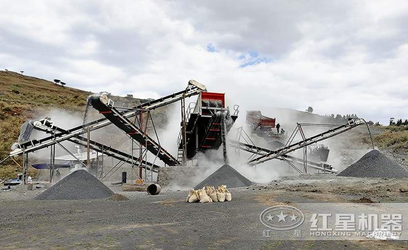 移動顎破單機作業現場 移動顎破單機作業現場