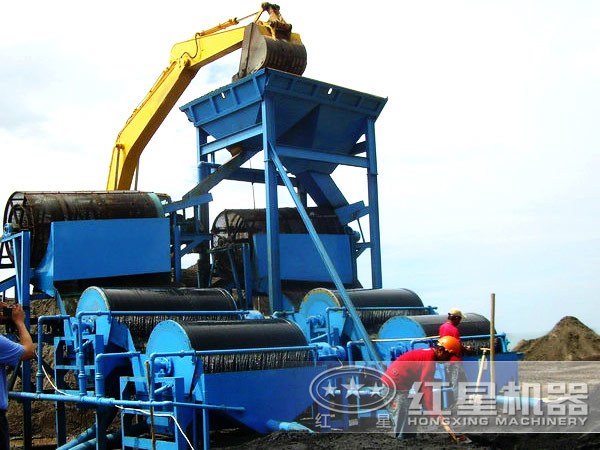 河南客戶永磁筒式磁選機生產現場 河南客戶永磁筒式磁選機生產現場