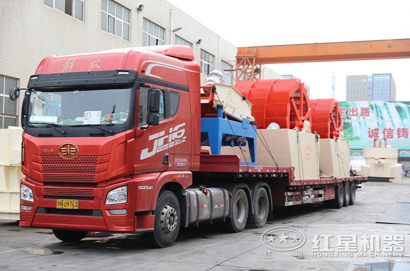 紅星機器大型洗砂機設備發(fā)貨現場 紅星機器大型洗砂機設備發(fā)貨現場