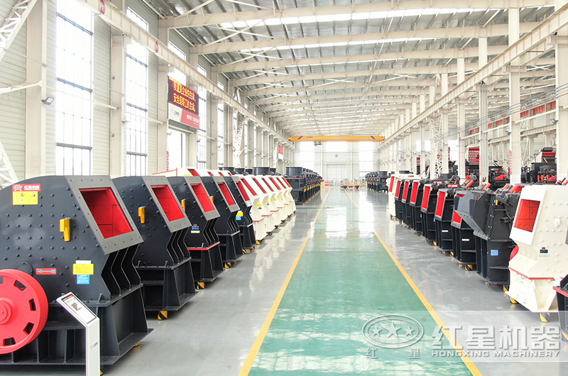 錘式破碎機廠區(qū)現(xiàn)貨 錘式破碎機廠區(qū)現(xiàn)貨