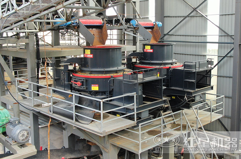 沖擊式制砂機(jī)現(xiàn)場 沖擊式制砂機(jī)現(xiàn)場